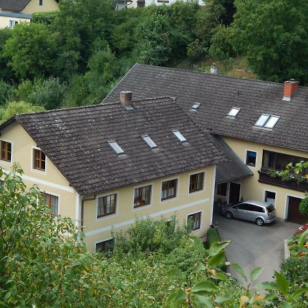 Апартаменты Haus Lindenhofer Эммерсдорф-на-Дунае Экстерьер фото